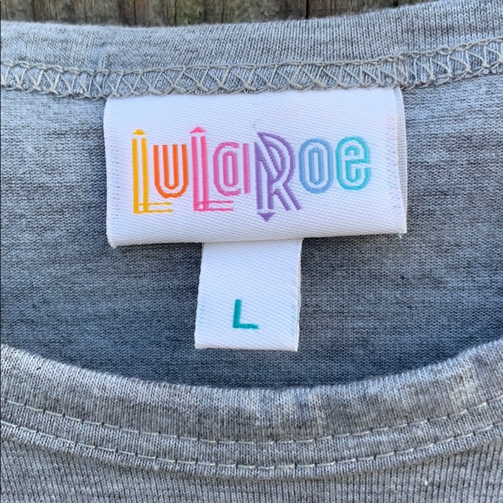 Large LuLaRoe Randy Baseball Tee - Picture 3 of 3